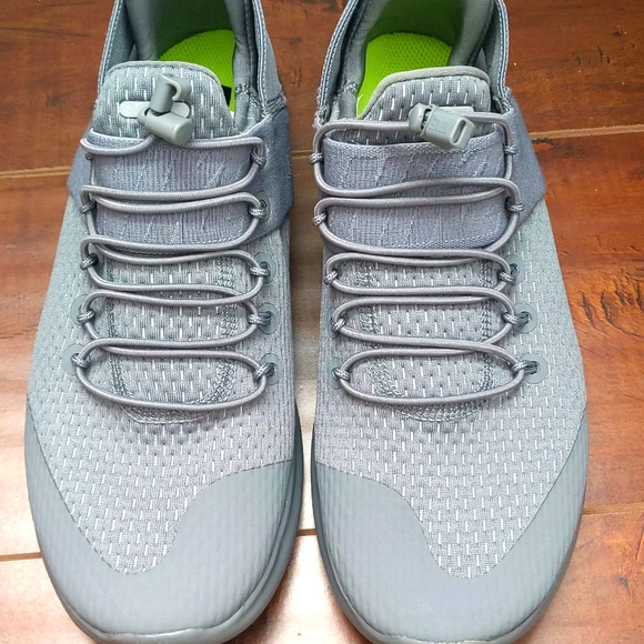 Nike womens Free Rn CMTR sneakers - Picture 7 of 9